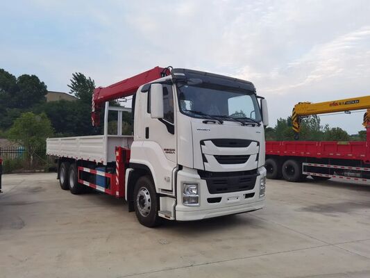 五十铃6×4驱动12吨车载起重机，适用于重型吊装
