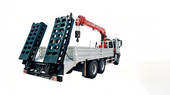 五十铃GIGA 6&times;4 12吨工程用随车起重机货车