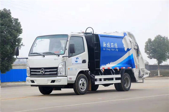 东风国产垃圾清运车，适用于城市环卫服务