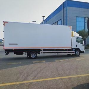 可靠的冷藏货车，适用于新鲜农产品及货物运输