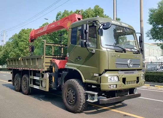 重型6×6液压卡车，配备12吨5节臂起重机