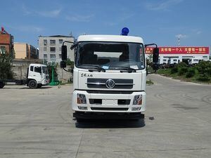 东风大容量多利卡8×4型16立方米散装饲料运输车