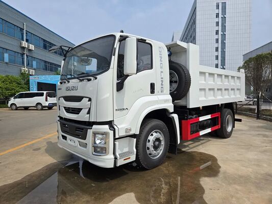 五十铃Giga 4&times;4驱动10吨自卸卡车