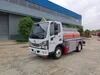 东风轻型卡车4&times;2型3000升加油罐车／油罐运输车