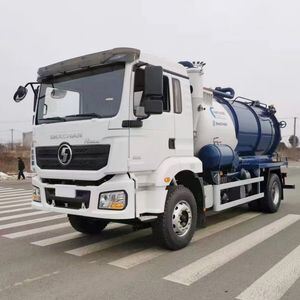 陕汽4×2/6×4驱动10/12/15/18/20立方米真空吸污车