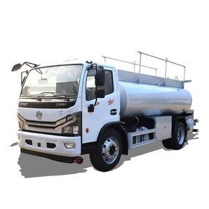 东风4X2型5000升移动加油车
