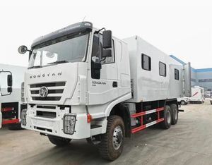 中国产6×4军用维修卡车、人员运输车、维护检查车（沙特阿拉伯）