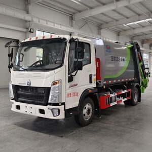 豪沃6立方米迷你压缩式垃圾车，高效垃圾处理