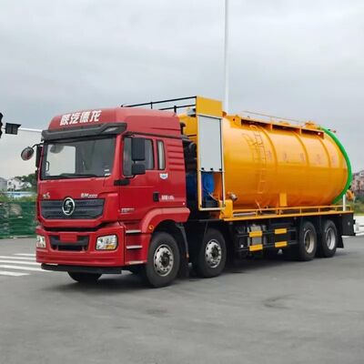 重型8&times;4驱动污水吸污车 30立方米污水吸污车价格