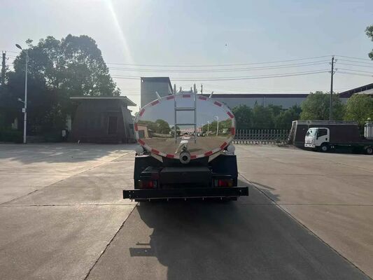 五十铃4&times;2农业喷灌洒水车