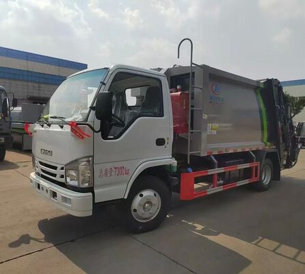 出口用五十铃4&times;2压缩式垃圾车