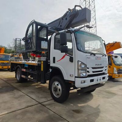 4&times;4 五十铃33米高空作业平台车