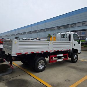 五十铃4×4驱动卡车 5吨通用货运卡车