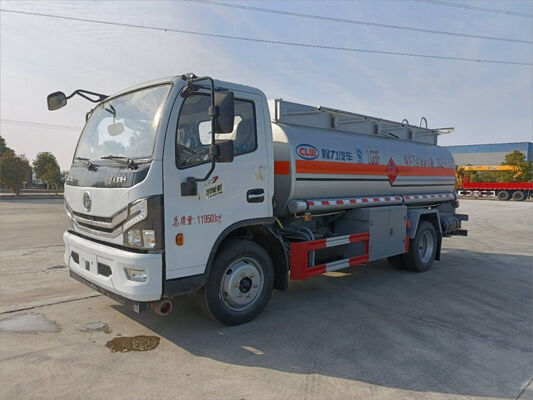 东风4&times;2型9立方米燃油运输车，高效配送