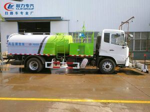 东风重型道路清扫及地面清洗车