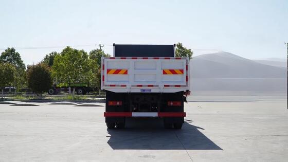 3座10吨4&times;2/4&times;4自卸卡车，适用于重型运输