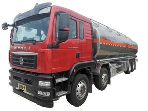 中国重汽豪沃重型燃油运输车（油罐车）出售