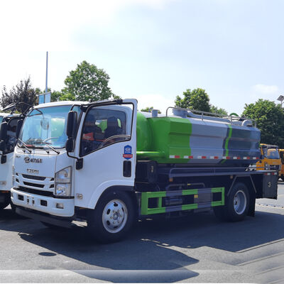 五十铃4&times;2/4&times;4 KV100 700P真空吸污车，真空粪便吸污车，污水运输车，高端品质