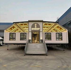 大型宴会拖车，适用于社区活动、餐饮服务及婚礼/生日派对场地